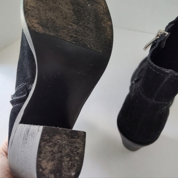 Treasure & Bond black suede ankle boots size 8 - Picture 7 of 10